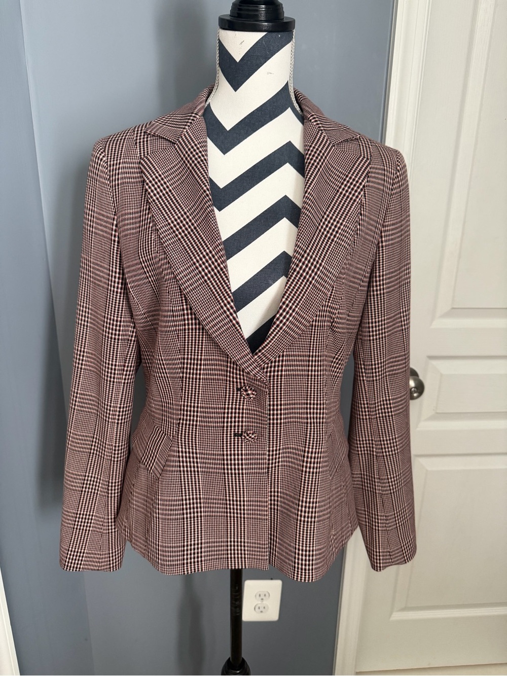 White House Black Market Plaid Blazer in Black, Red and Cream